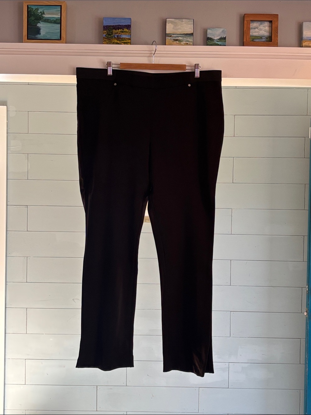 Jones New York Black Straight Leg Pants